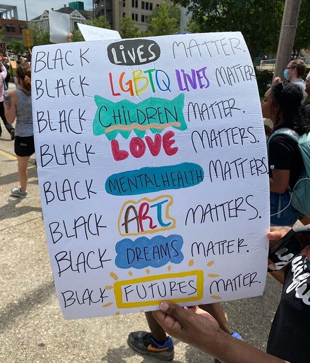 Today at the protest I saw this sign and it made me smile..... A Black life is multidimensional ... Black Women , Educators , Students, etc. .... One of endless reasons why Black Lives Matter is bc there&rsquo;s an infinite amount of beauty in how bl