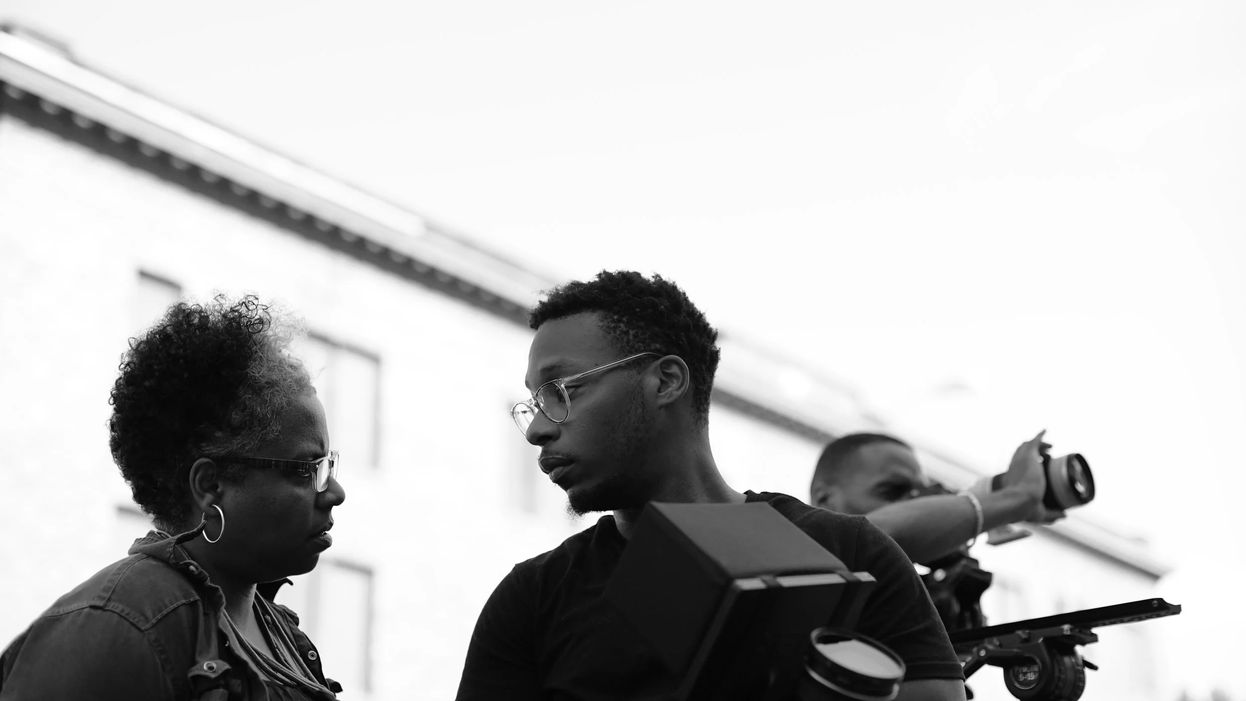 Behind the scenes Six Point Pictures