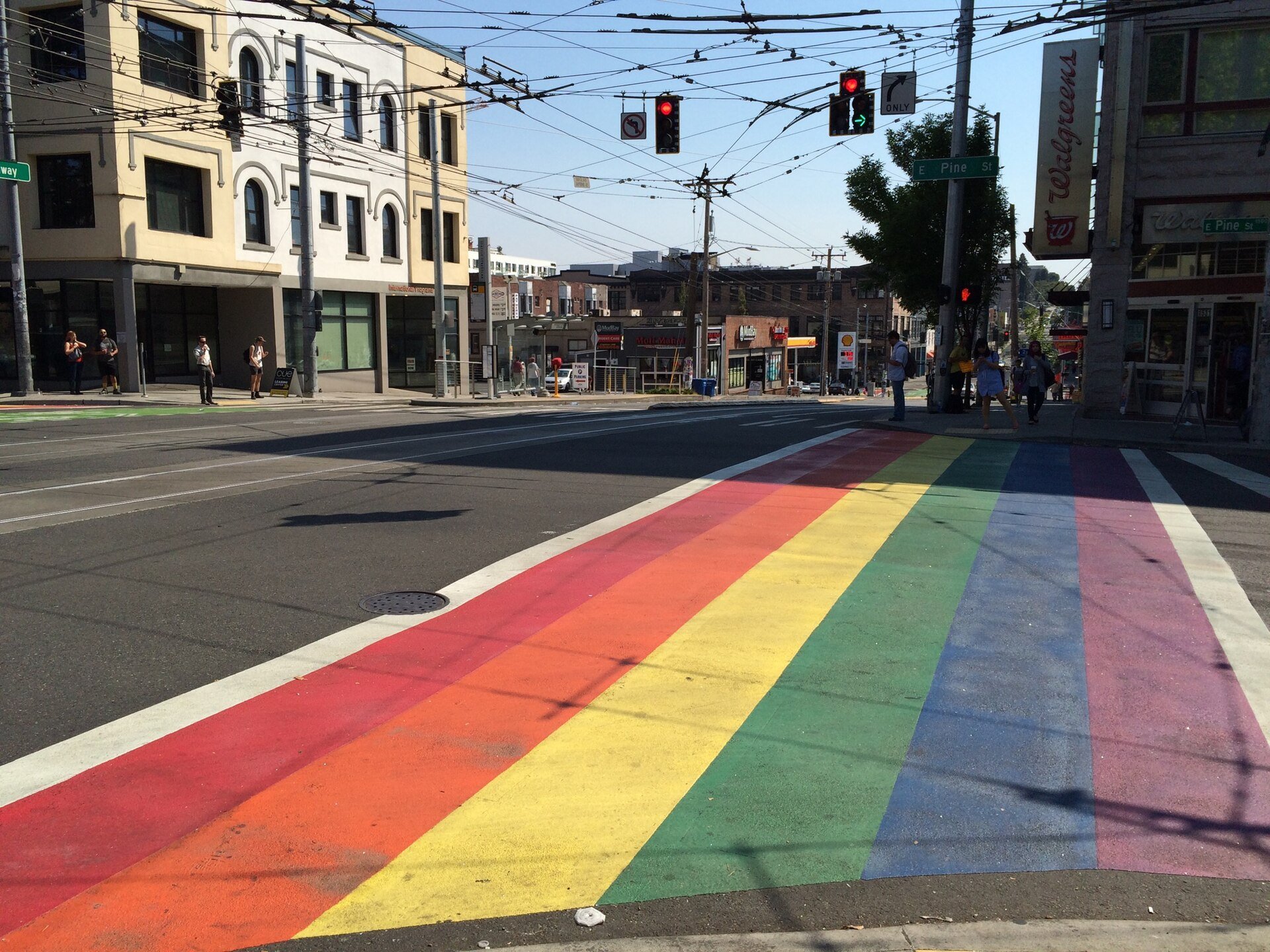 Rainbow_crosswalk_Capitol_Hill,_Seattle.jpg