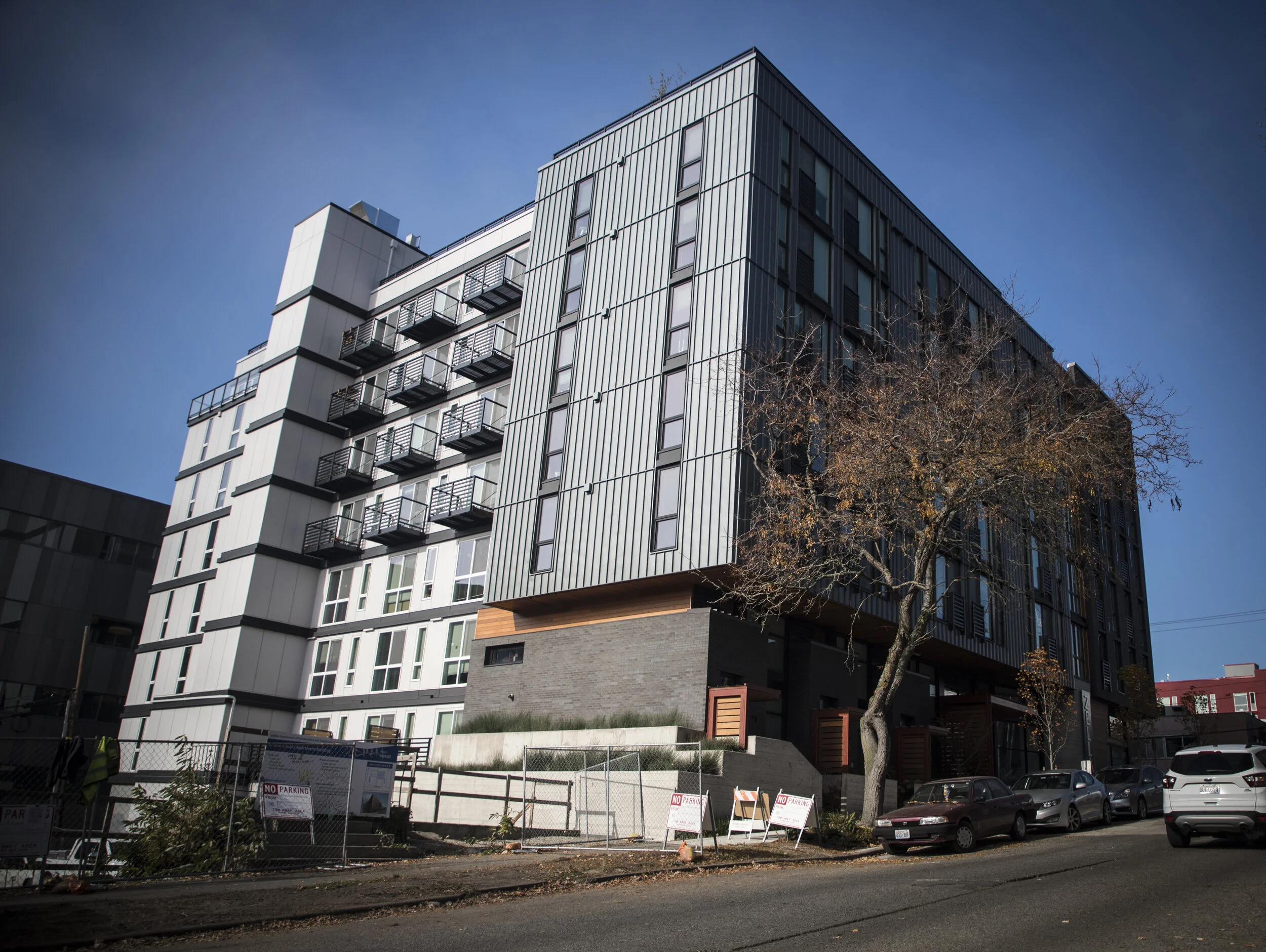Zella Apartments — AM Exteriors Zella Apartments — AM Exteriors