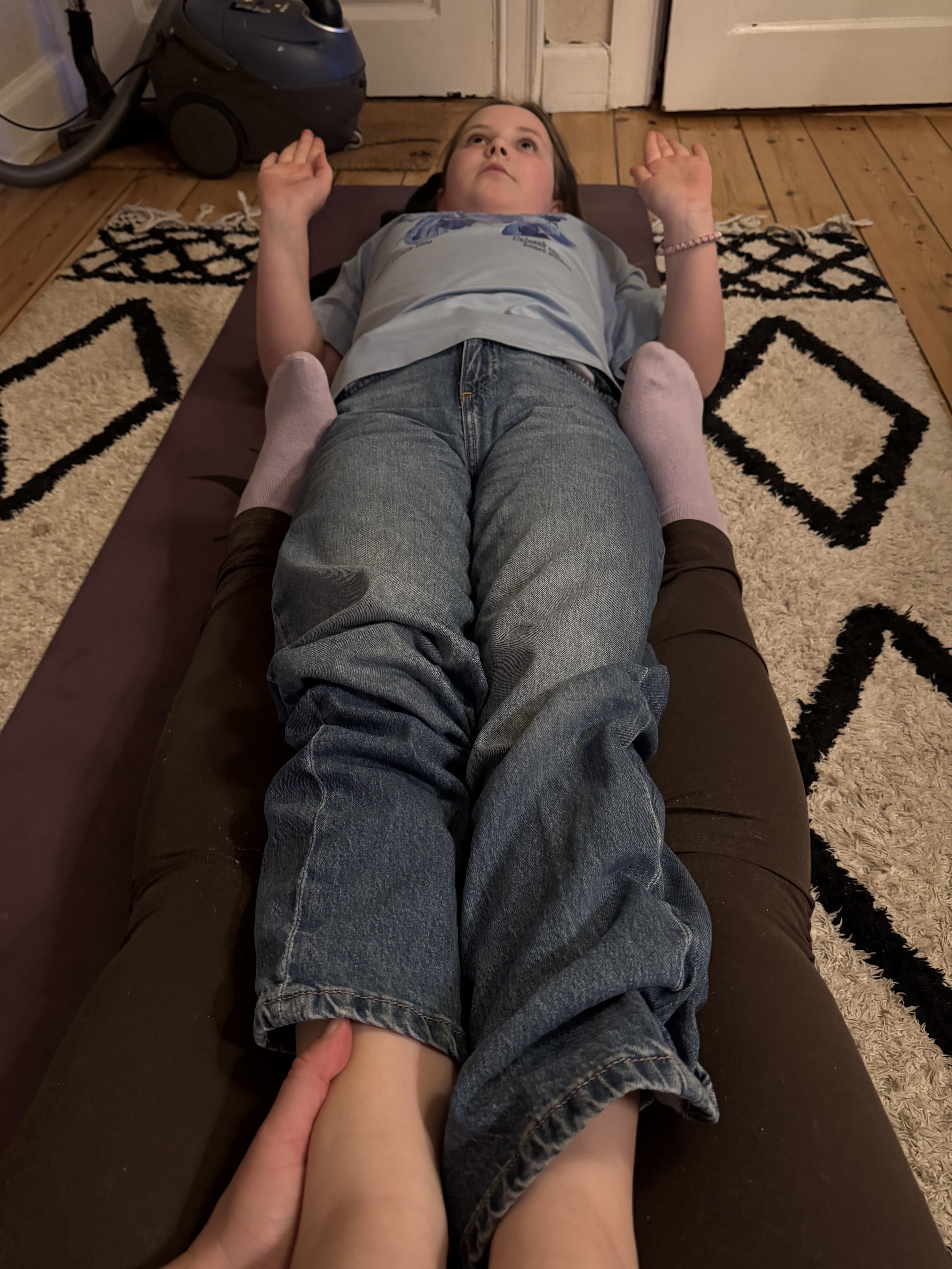 Skolevægring og nervesystem – anmeldelse af workshop om børn i mistrivsel for (udbrændte) forældre