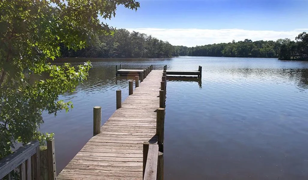 gatewater lake.jpg