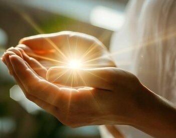 Reiki image for class.jpg