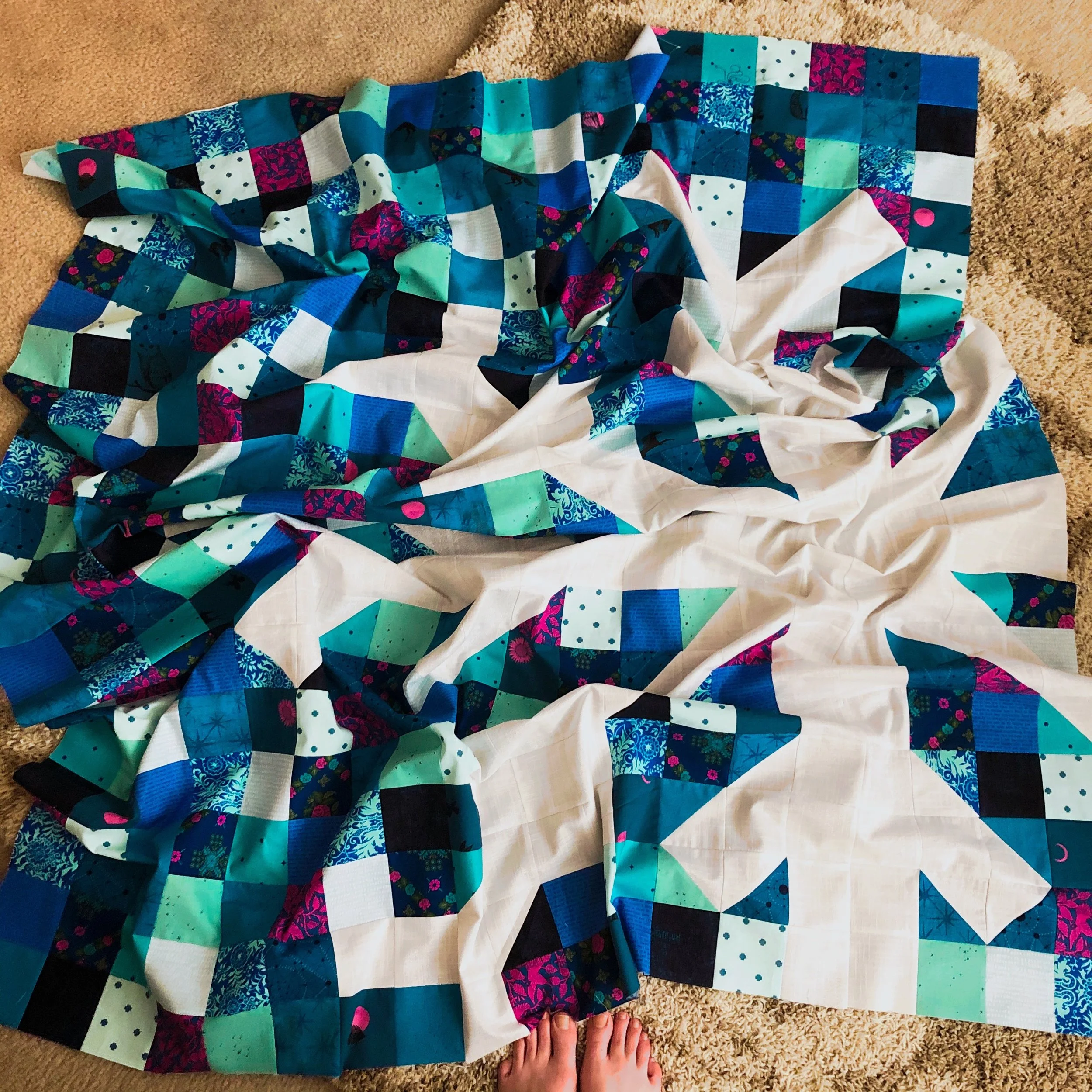 sneak peak - snowflake quilt top