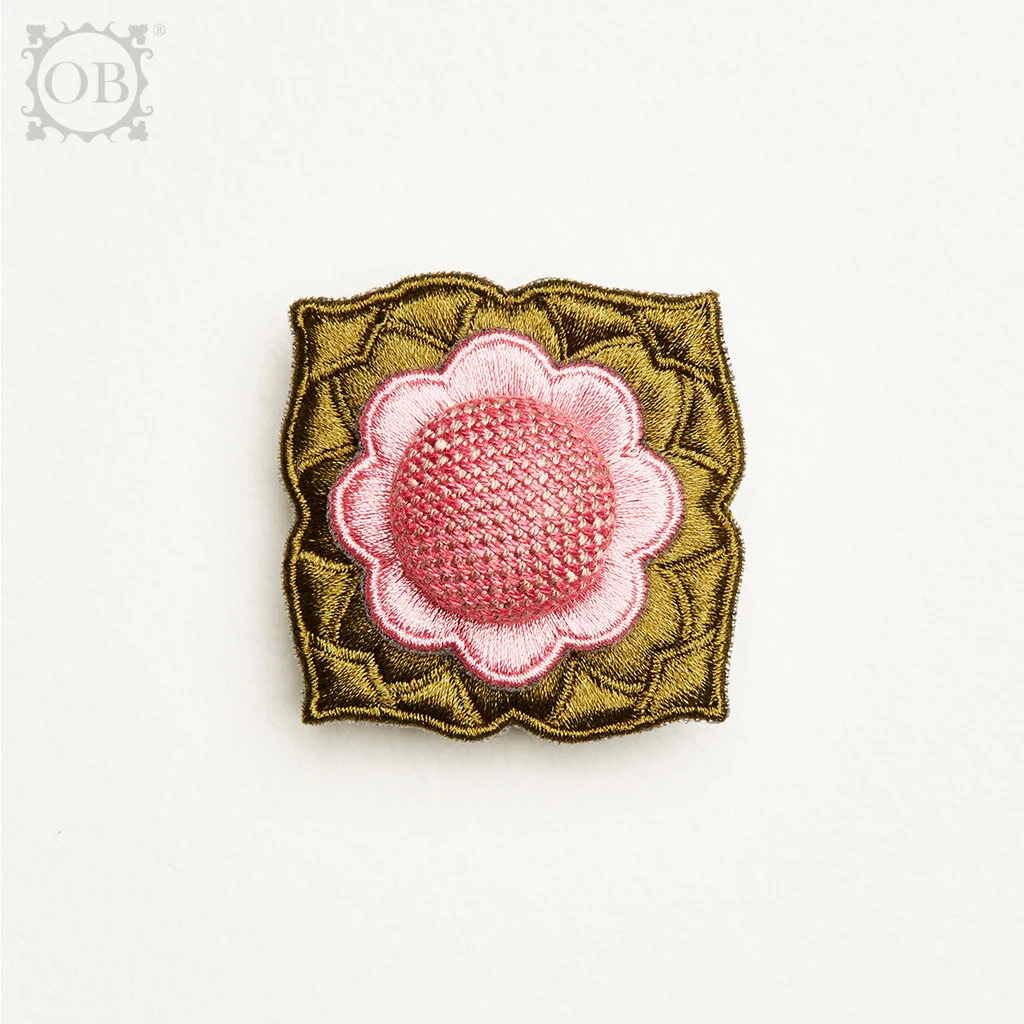 Petal Brooch PTL1