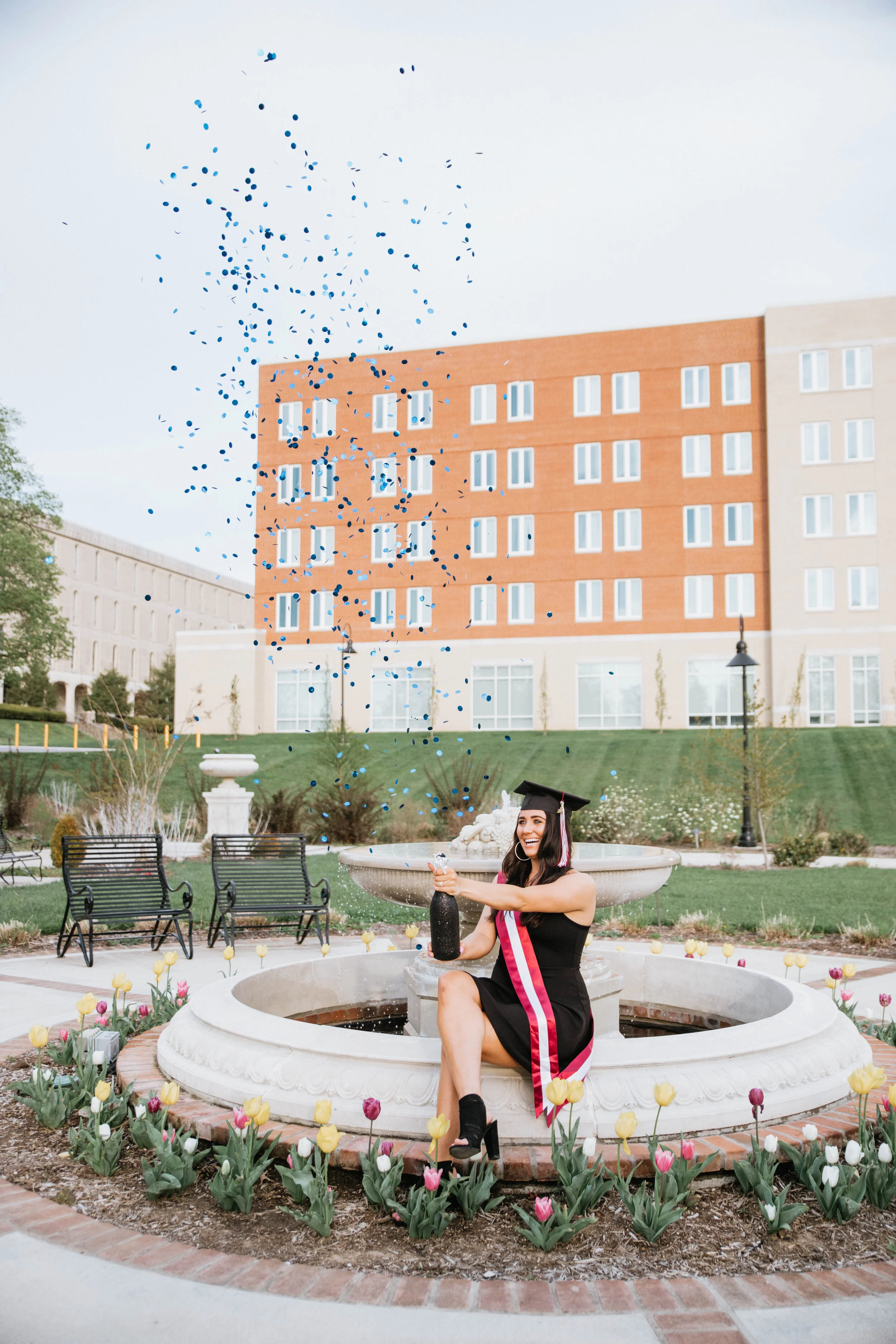collegegrad (18 of 32).jpg