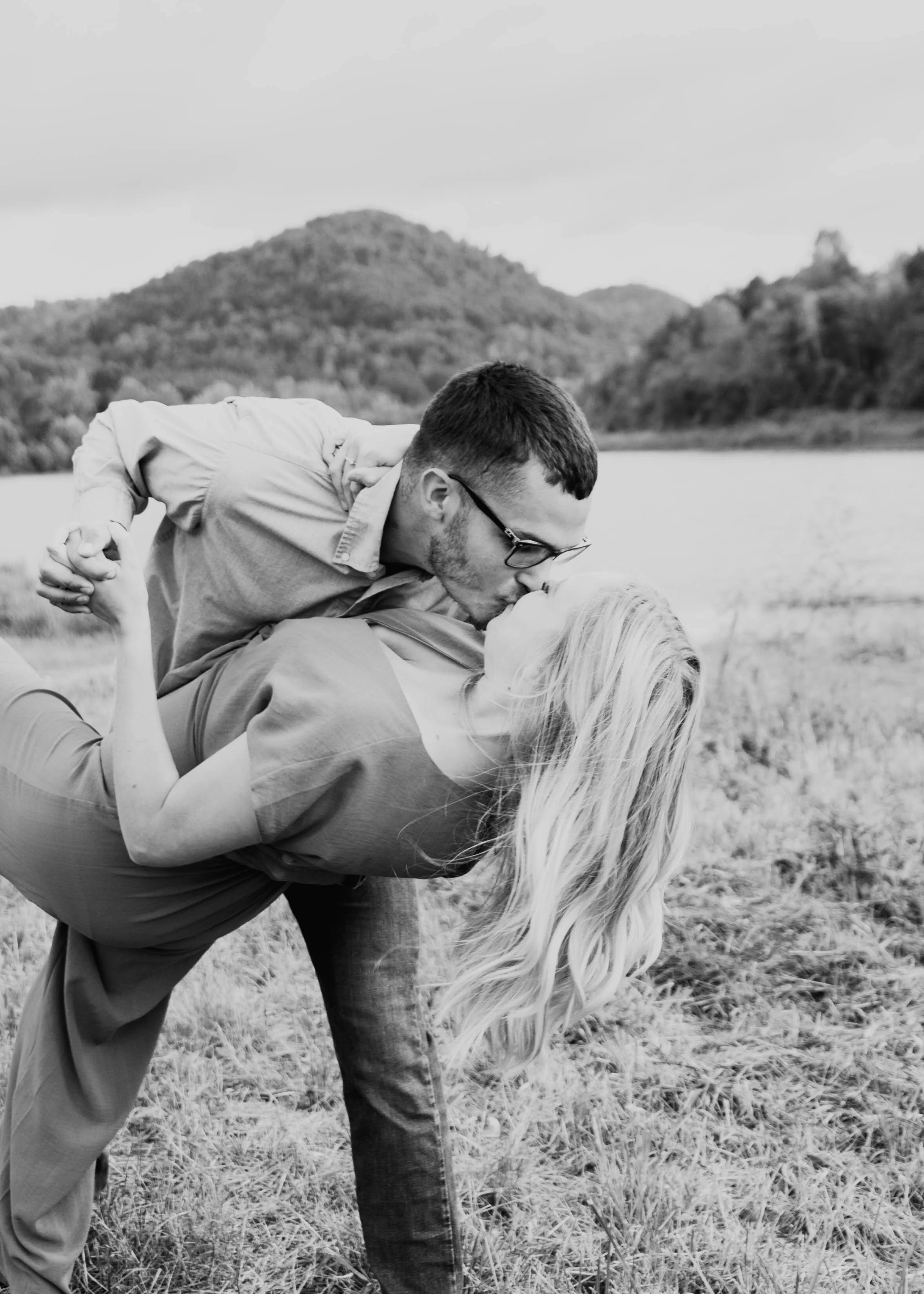 engagement (19 of 65).jpg