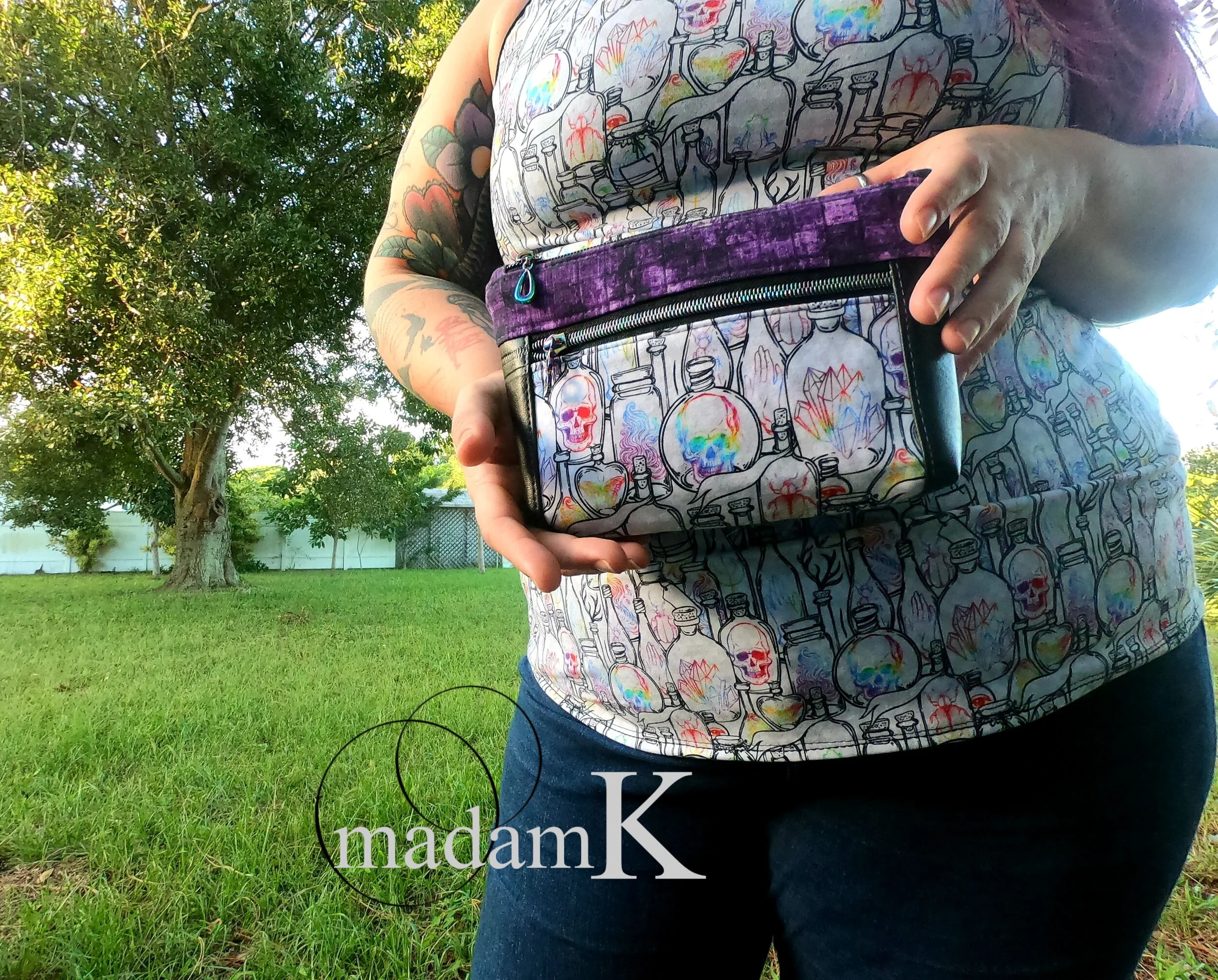  Skulls and potions and hips, OH MY. 