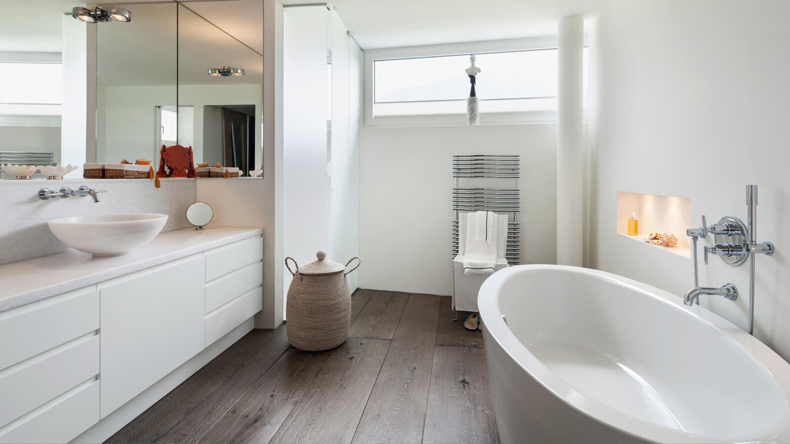 006_bathroom.jpg