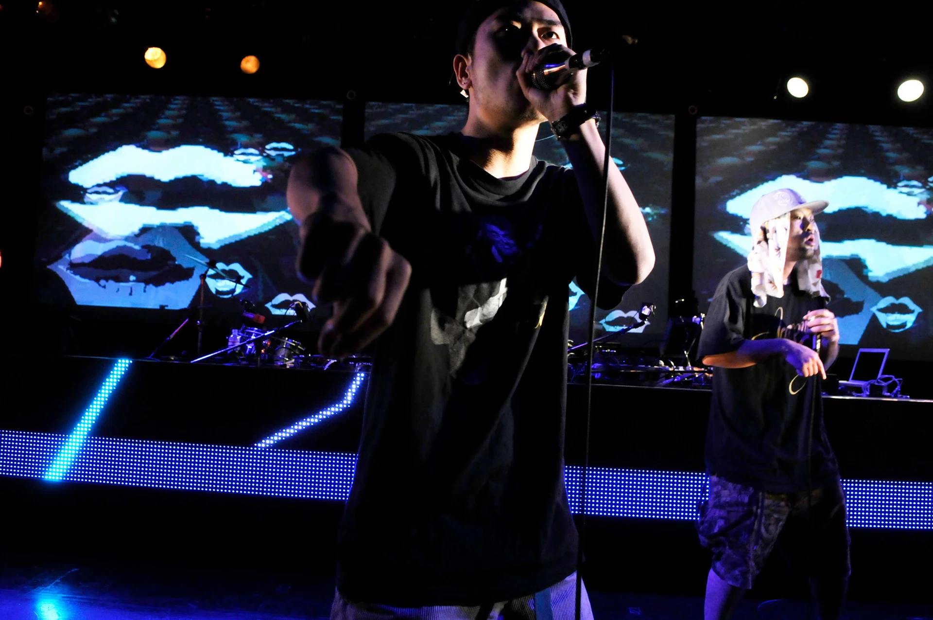 Tokyo_Ten_Liquidroom_06_Sm.jpg