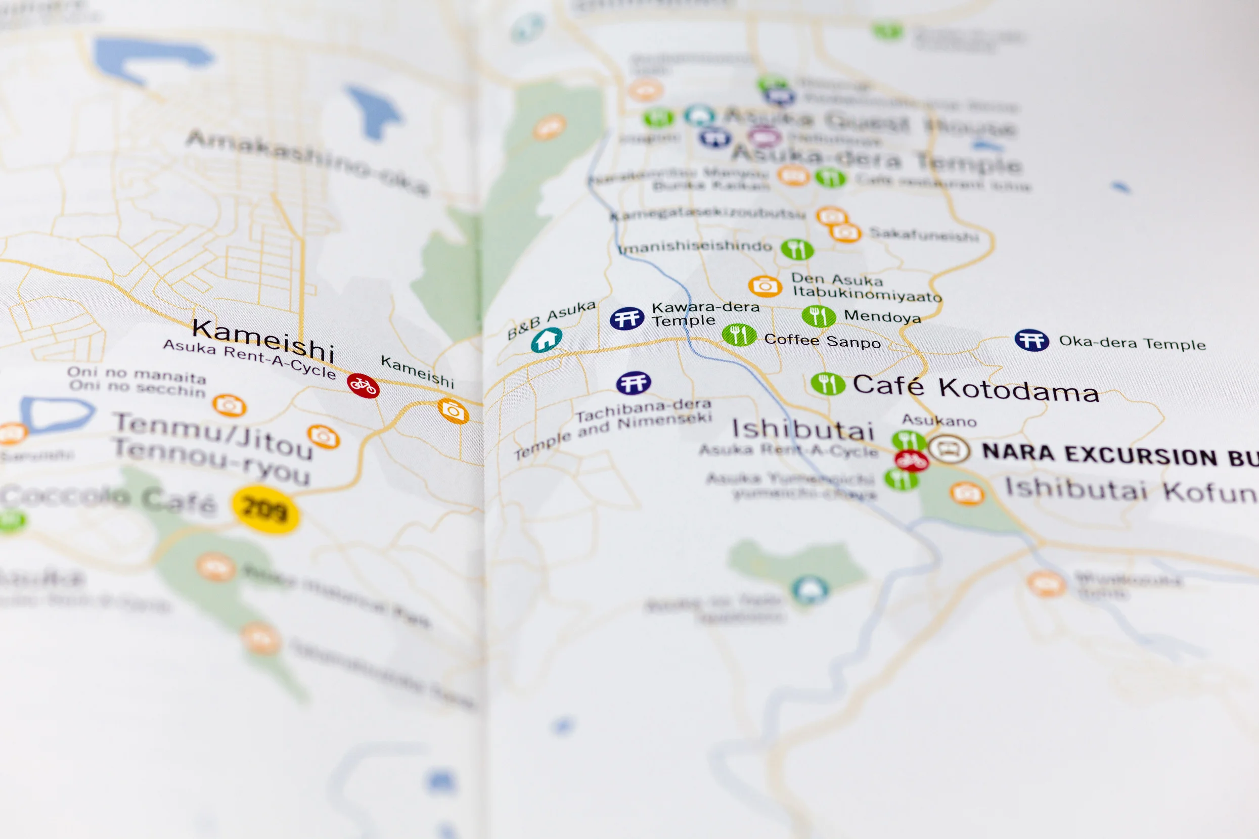 Nara_Guidebook_24_Sm.jpg