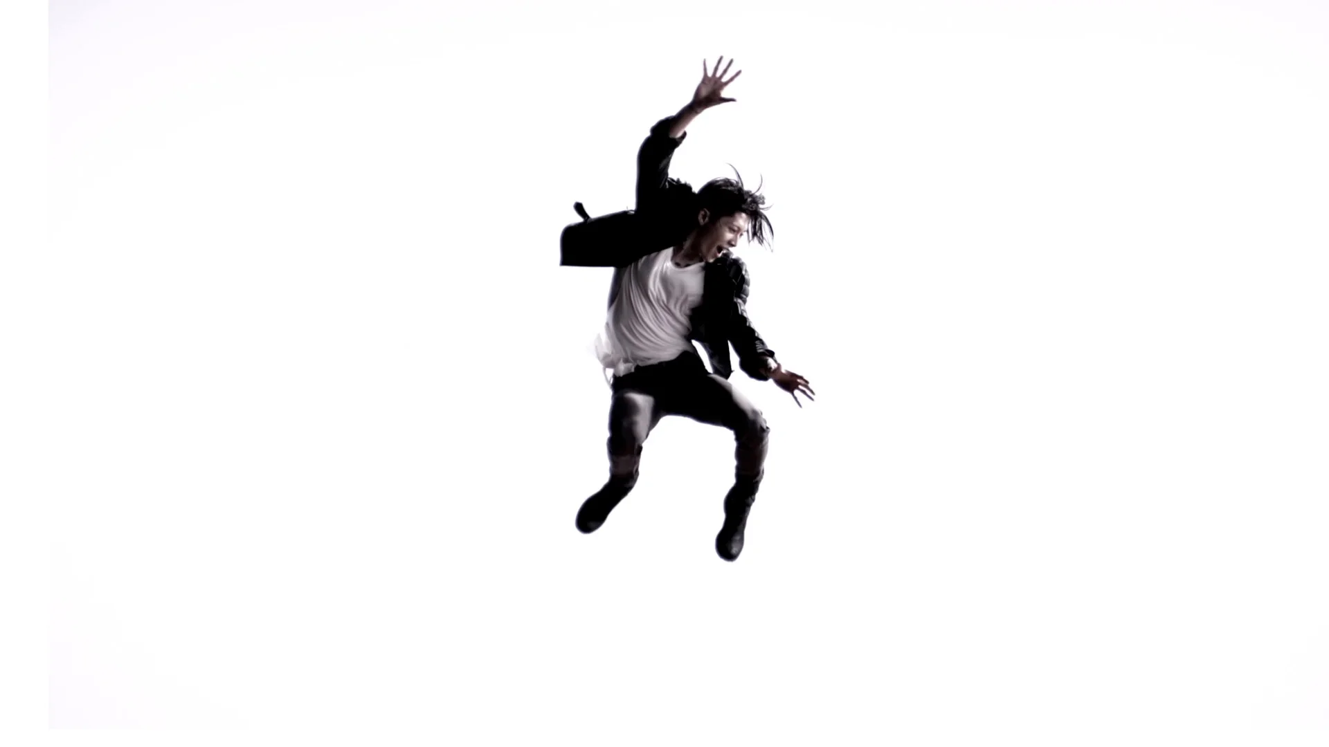 Miyavi_TheOthers_MV_09.jpg