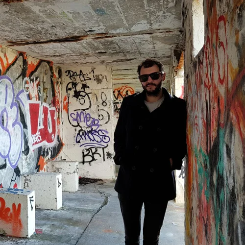 Badhands badhands.bandcamp.com Spotify • Breaking Tunes • Youtube Facebook • Instagram • Twitter
