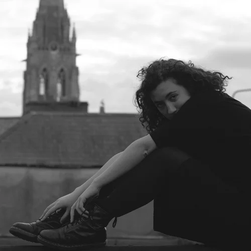 Maija Sofia maijasofia.bandcamp.com Spotify • Breaking Tunes • Youtube Facebook • Instagram • Twitter
