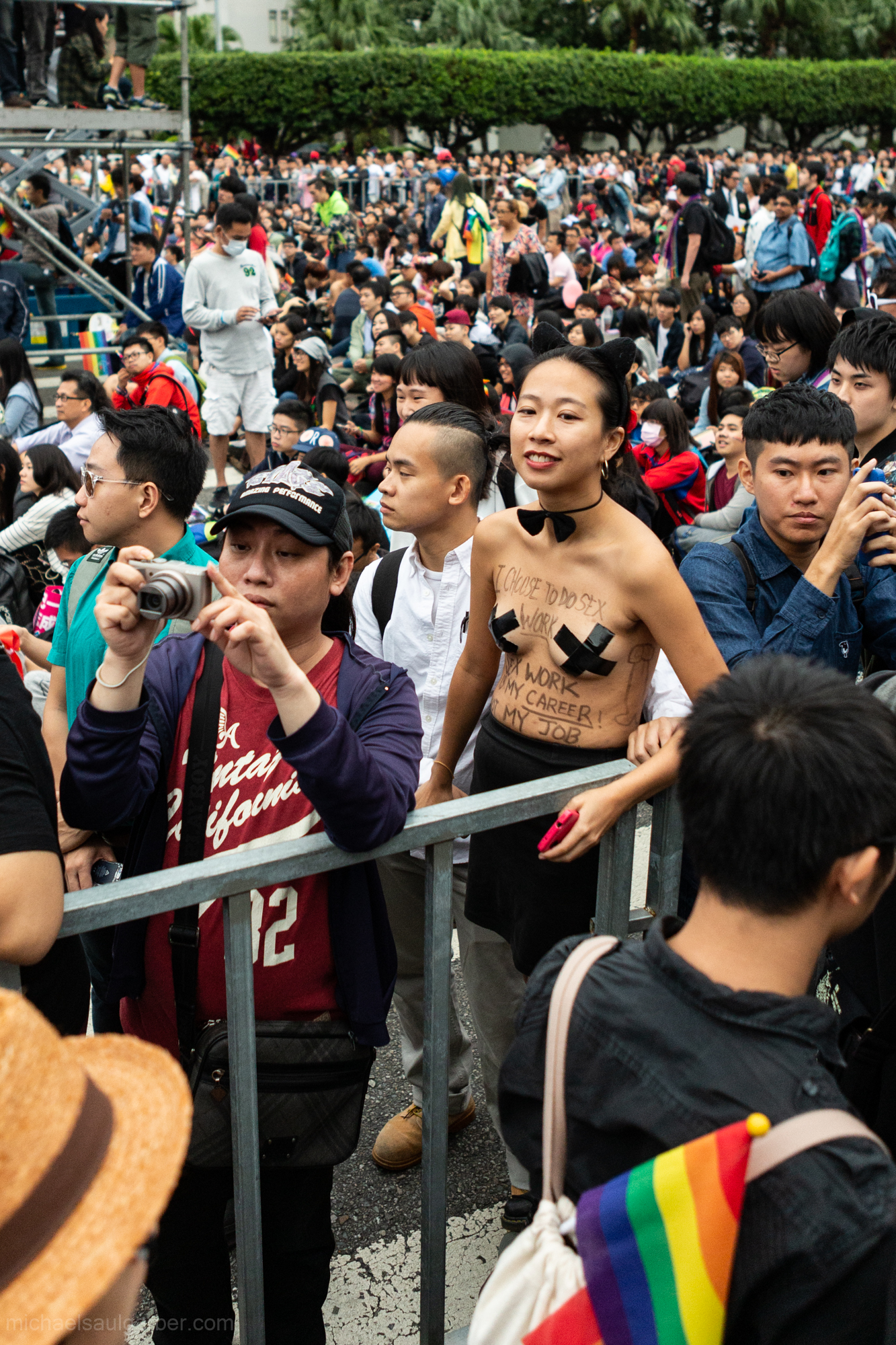 A high court ruling in 2008 to impliment red light districts around the country was never carried out, leading to the de facto illegal status of many forms of sex work, Taiwan Pride,2015
