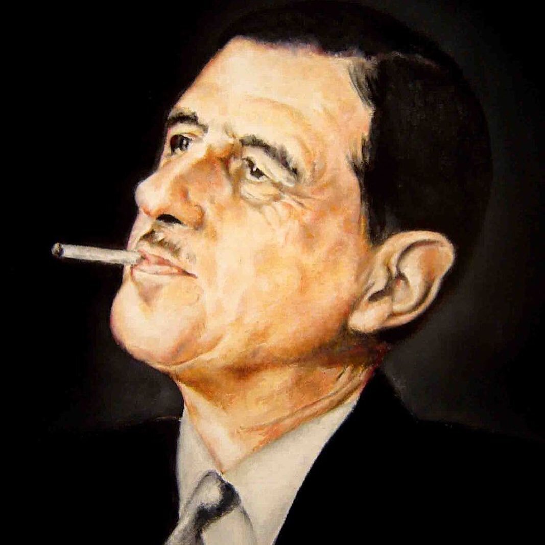 President-Charles-de-Gaulle-Smoking-Parisology.jpg