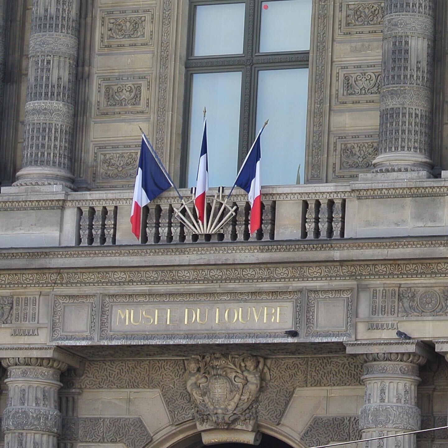 Louvre-Museum-Parisology2.jpg