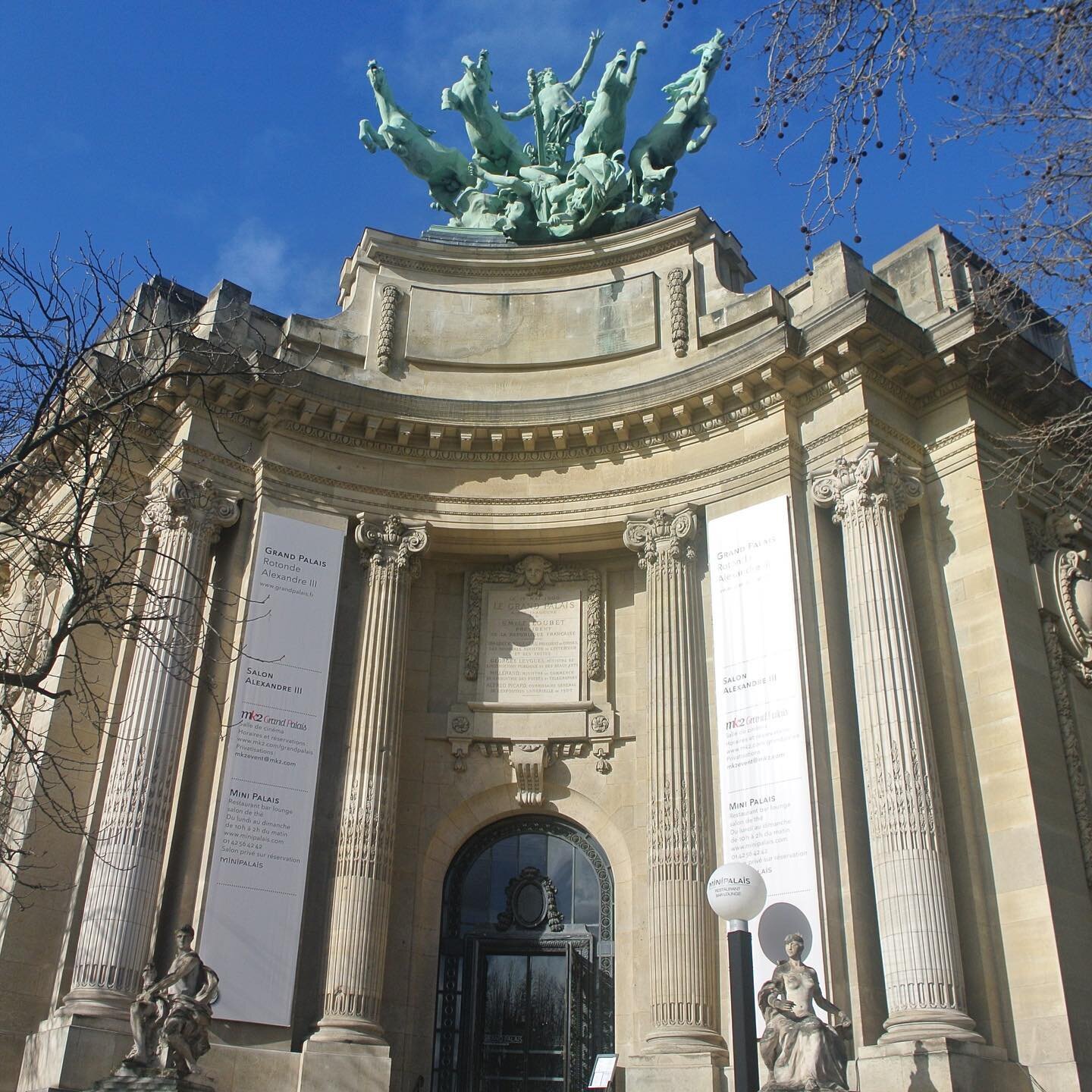 Grand-Palais-Chevaux-Parisology.jpg