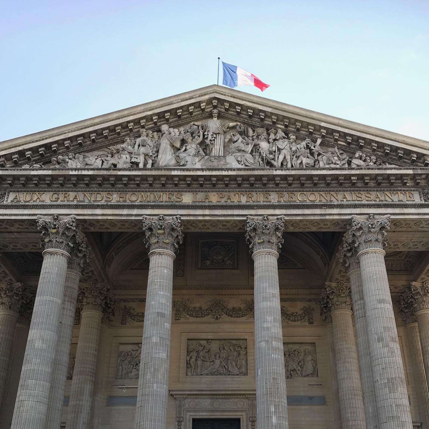 Pantheon-Temple-Parisology.jpg