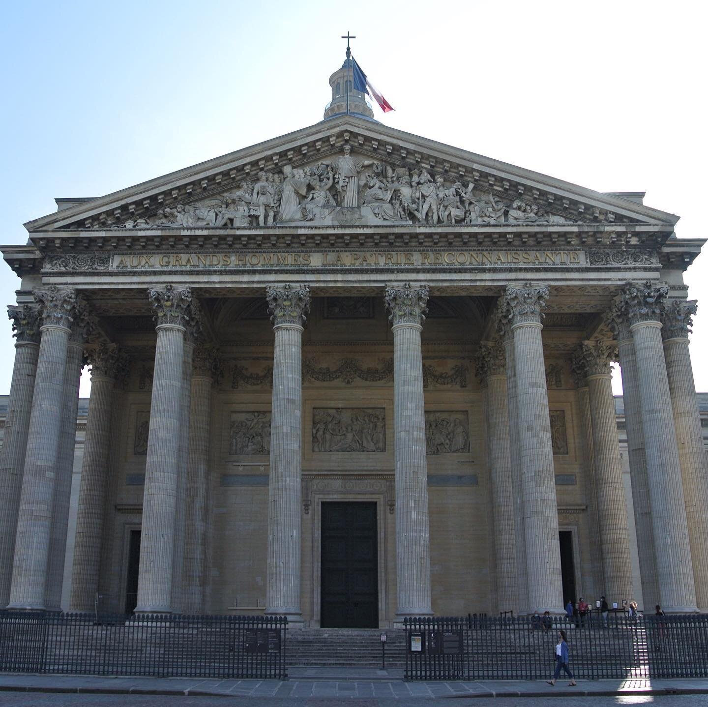 Temple-Pantheon-Parisology.jpg