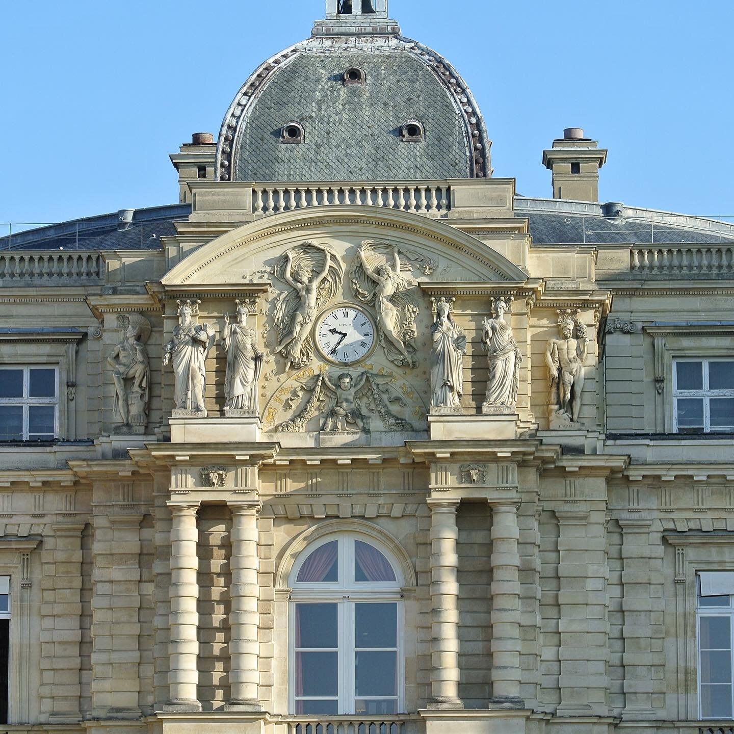 Palais-Luxembourg-Parisology.jpg