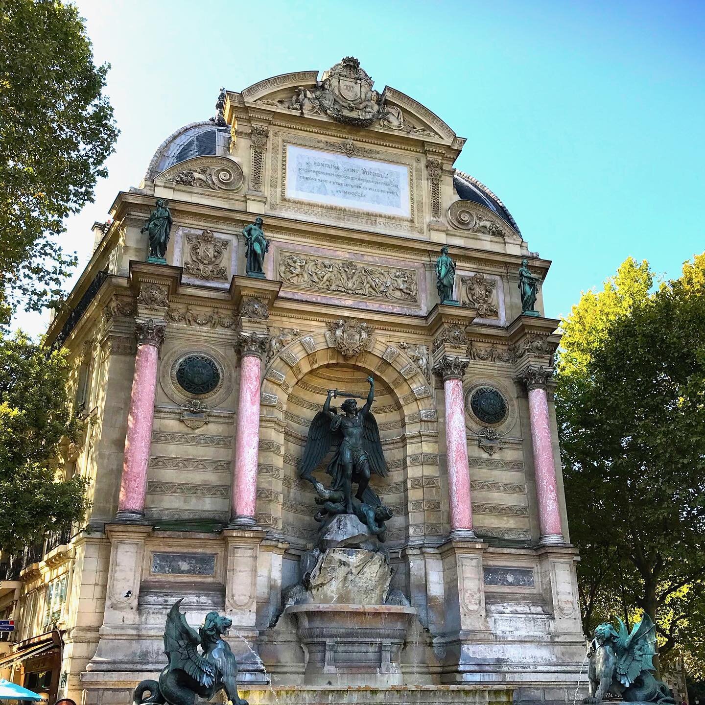 Paris-Fountain-Saint-Michel-Parisology.jpg