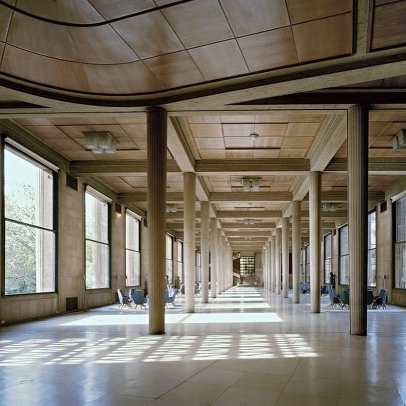Hall-Palais-Iena-Art-Deco-Perret-Parisology.jpg
