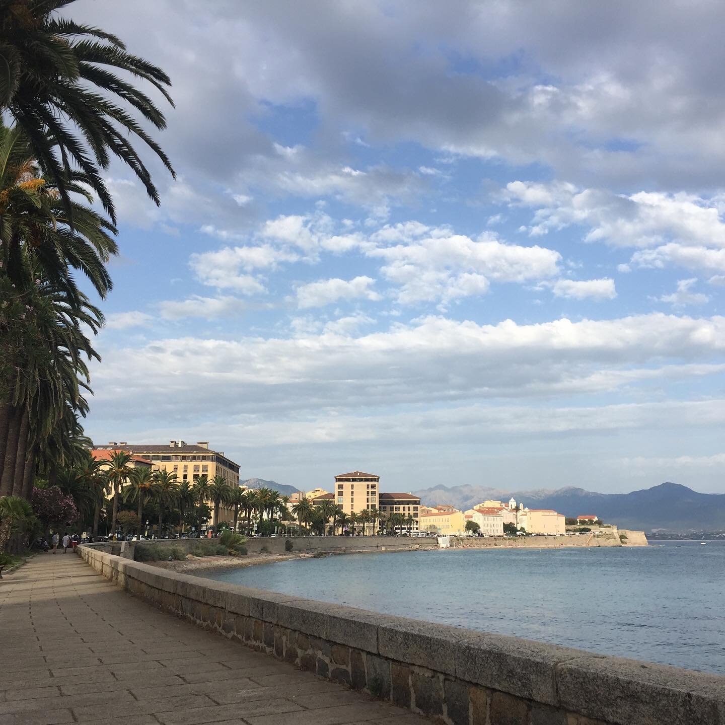 Corse-Ajaccio-Baie.jpg