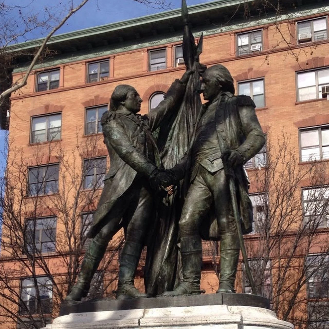 Washington-LaFayette-Statue-New-York-City.jpg