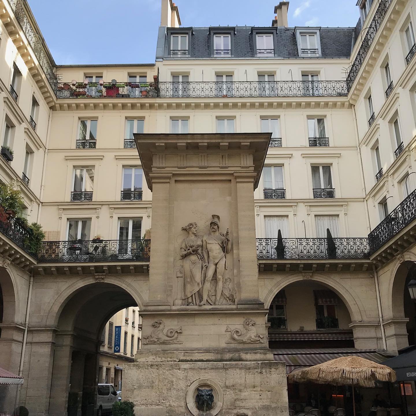 1-Fountain-Mars-Napoleon-Paris.jpg