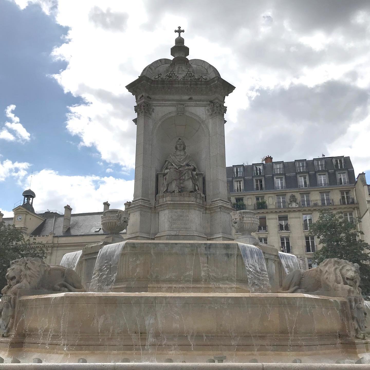 Saint-Sulpice-Fountain-Fénélon.jpg