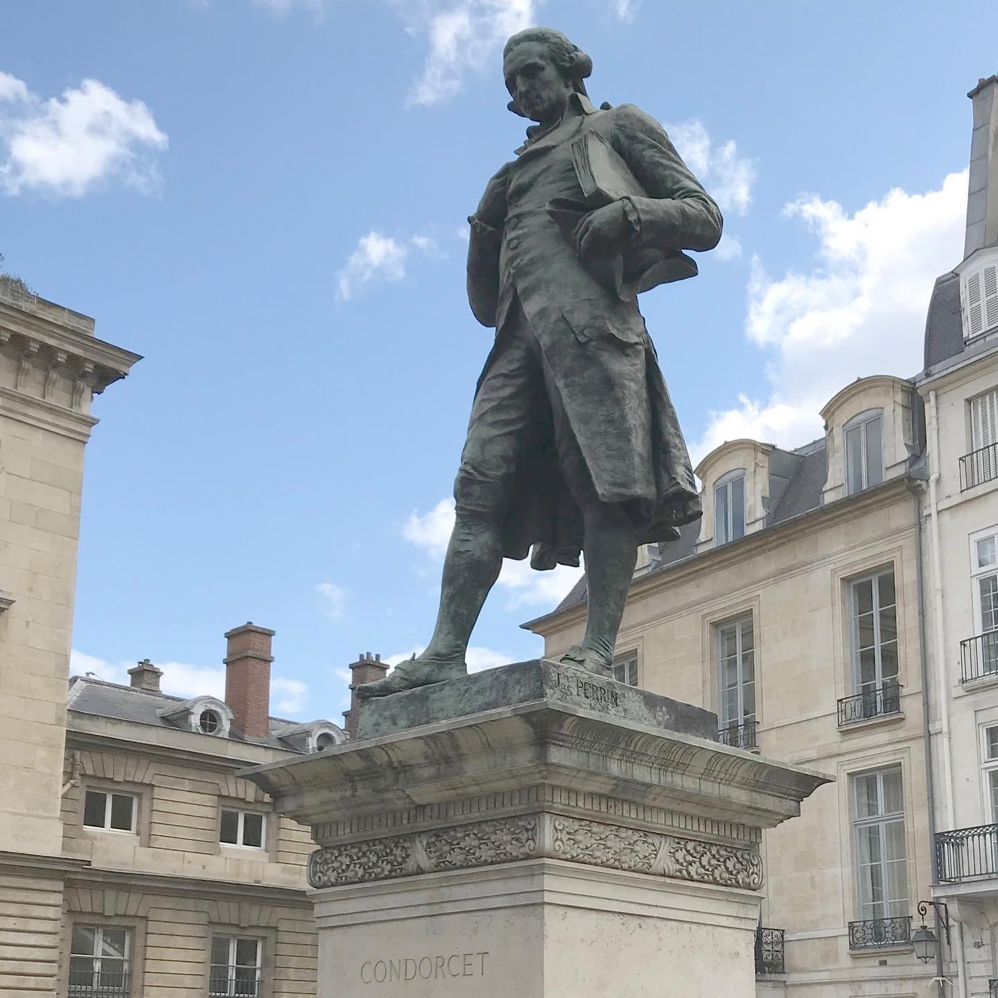 Condorcet-Paris-Statue.jpg