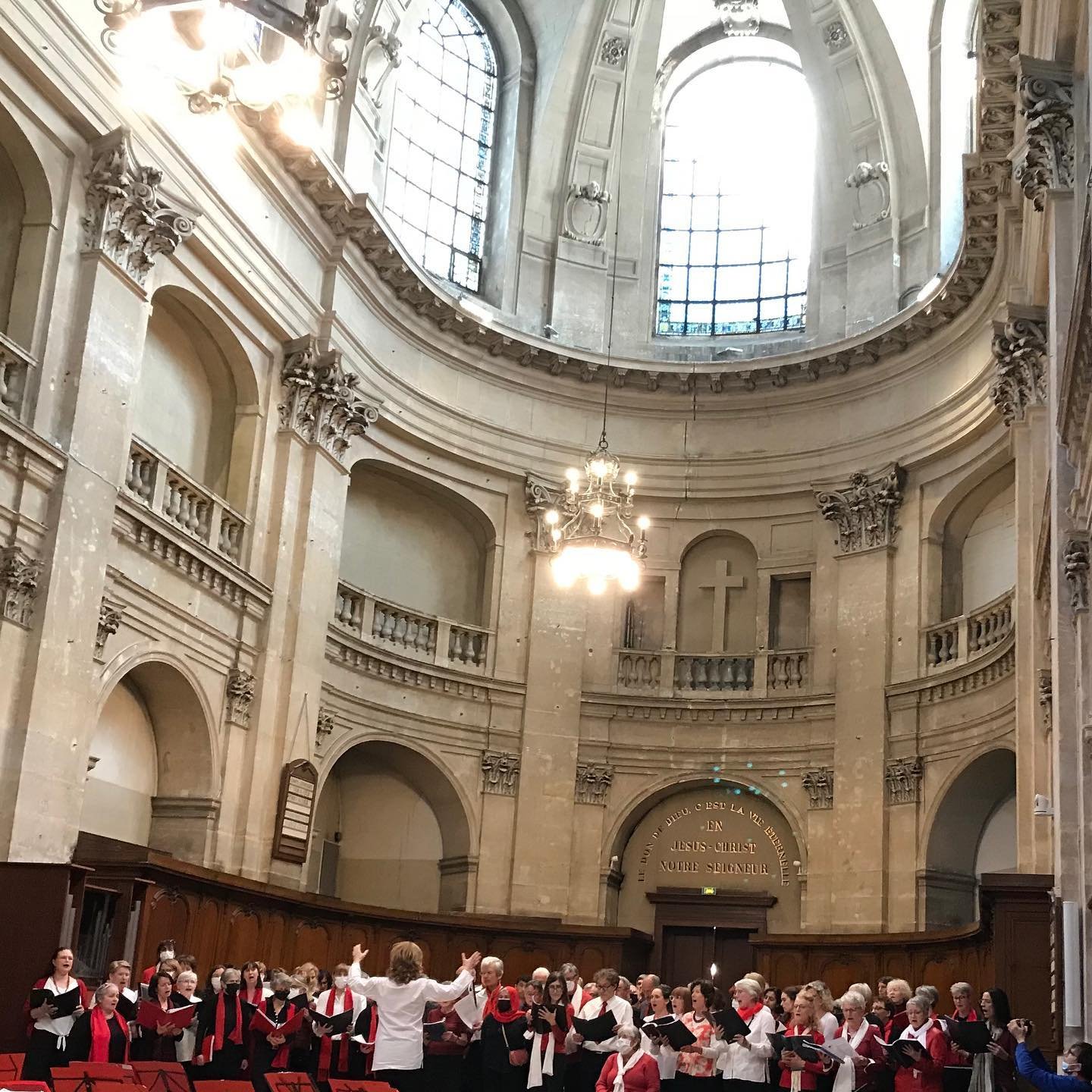 Choir-Oratoire-du-Louvre.jpg