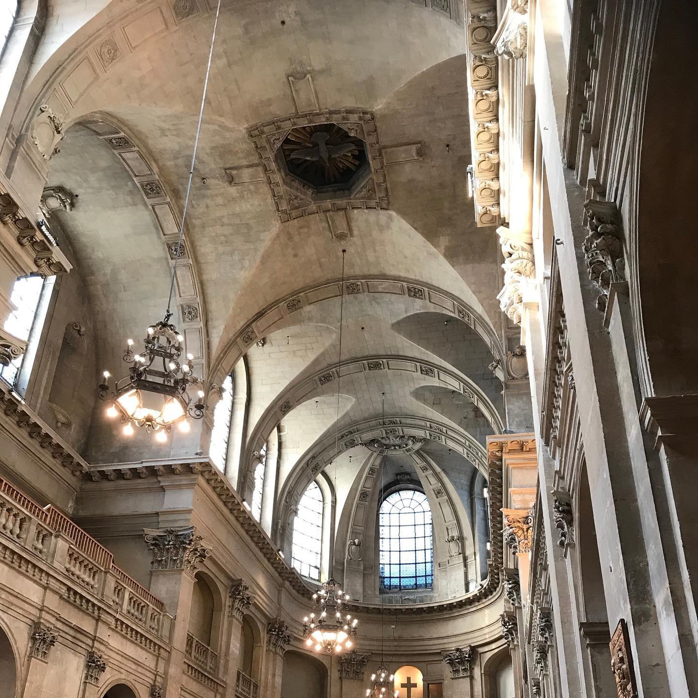 Oratoire-du-Louvre-Arched-Ceiling.jpg