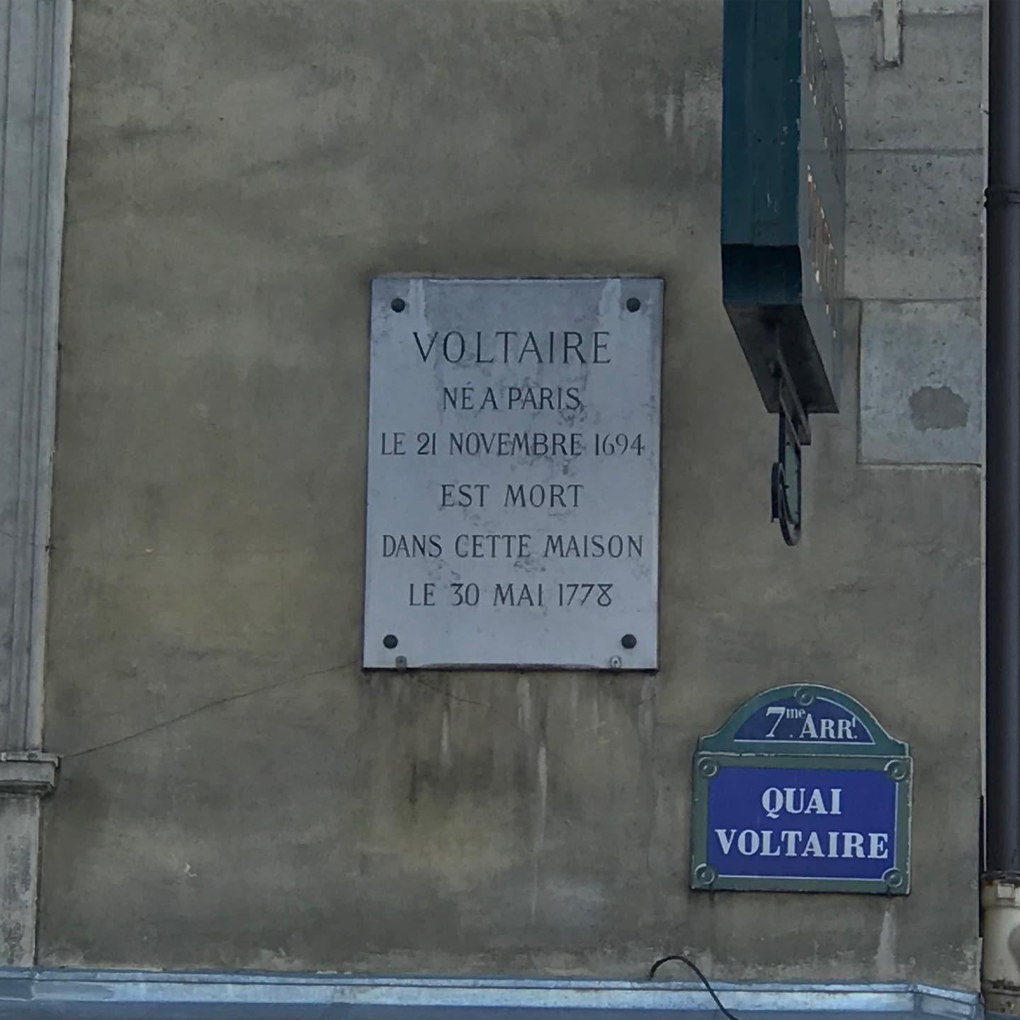 Plaque-Death-Voltaire-Paris.jpg