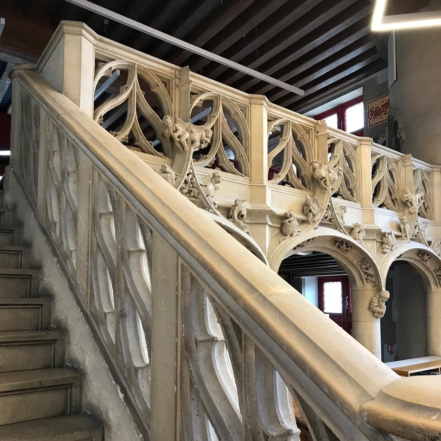 Hotel-de-Sens-Library-Staircase.jpg