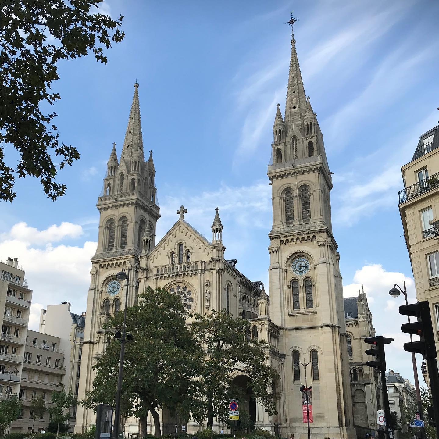 Eglise-Paris-Saint-Ambroise.jpg