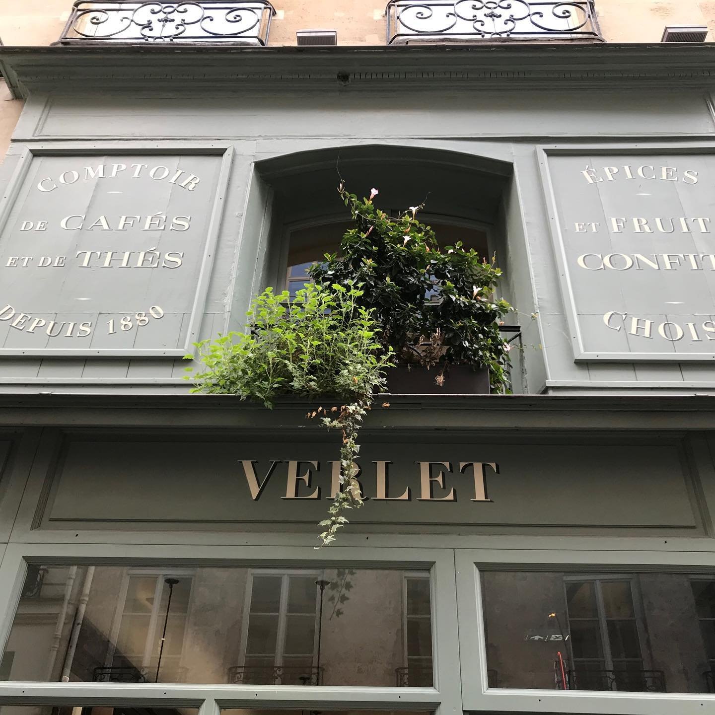 Verlet-Café-Paris.jpg