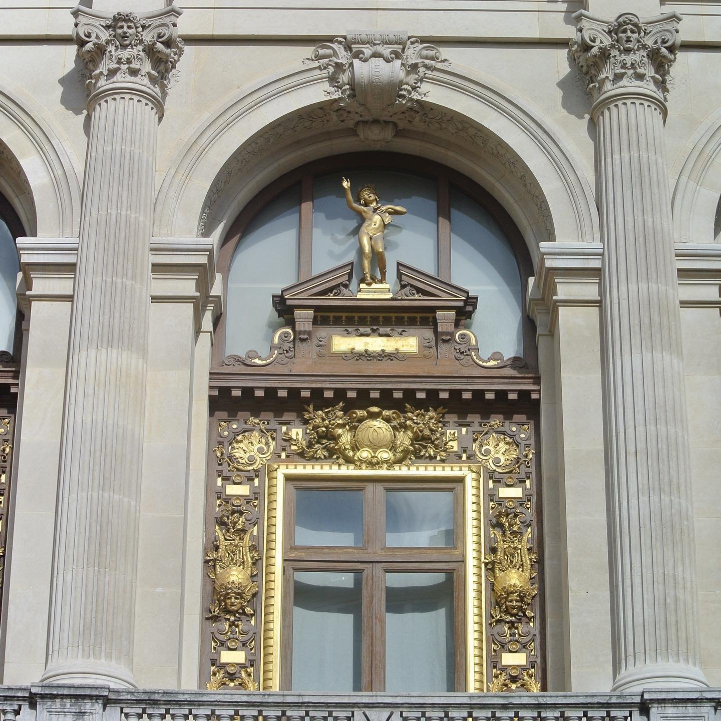 Theater-Masks-Opera-Paris.jpg.jpg