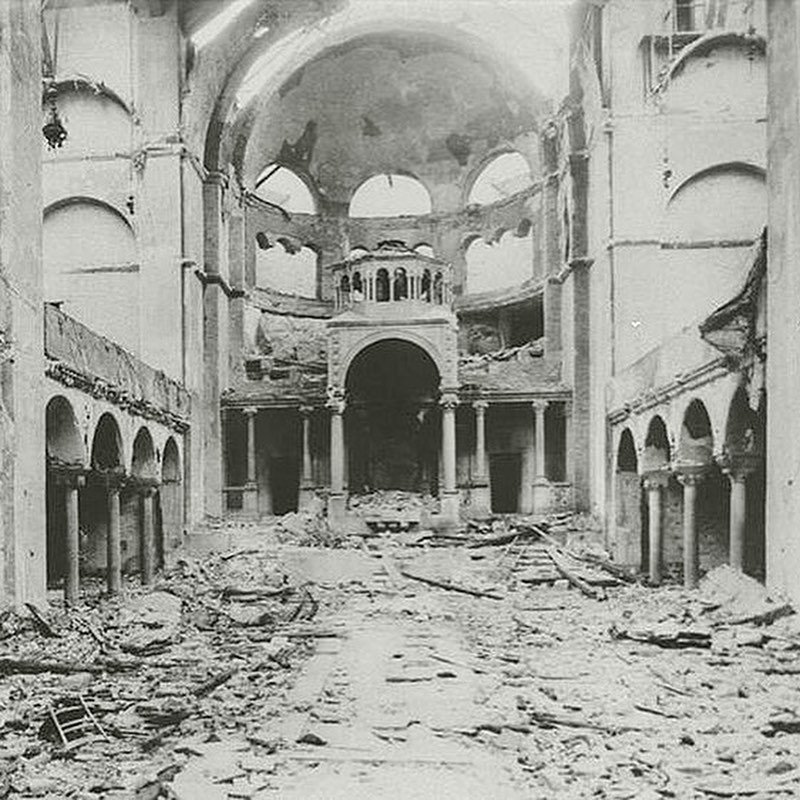 Crystal-Night-Nazi-Germany-Synagogue.jpg.jpg