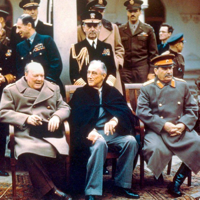 Yalta-Churchill-Roosevelt-Stalin.jpg.jpg
