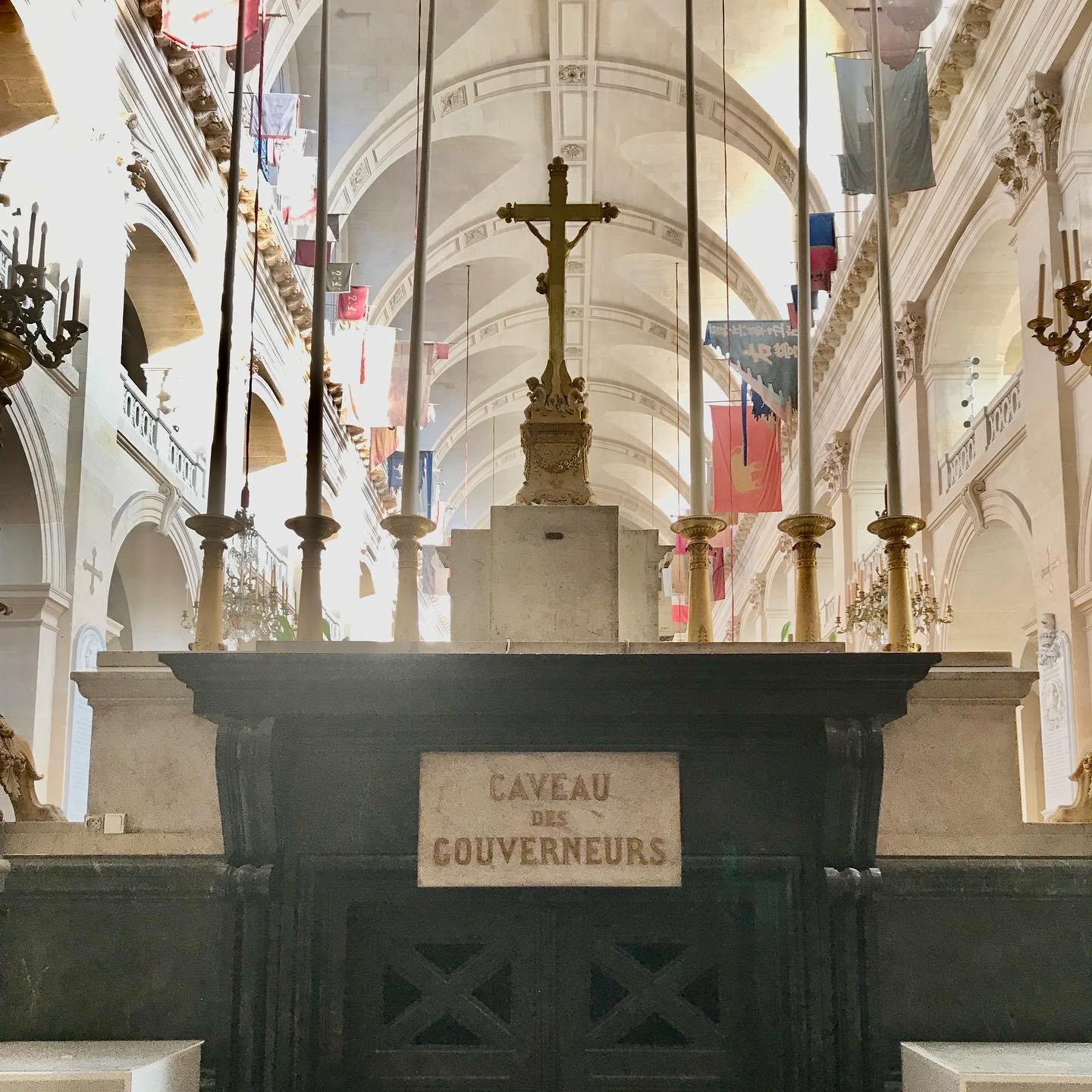 Saint-Louis-Invalides-Back-Altar.jpg.jpg