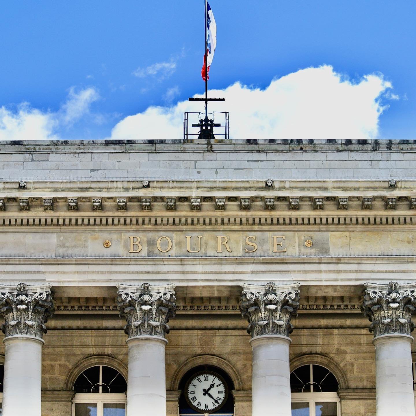 Paris-Stock-Exchange.jpg.jpg