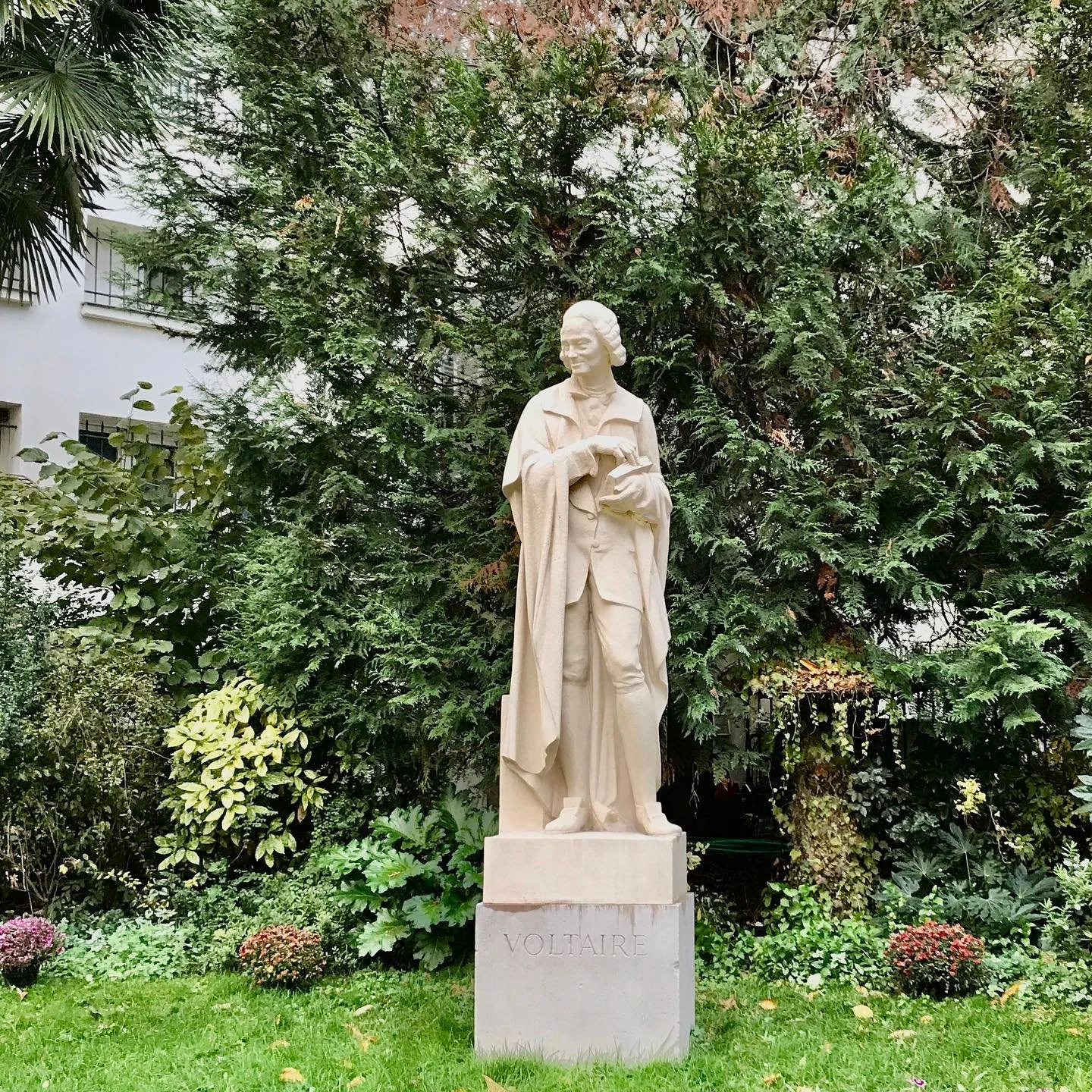 Voltaire-Restoration-Statue.jpg.jpg
