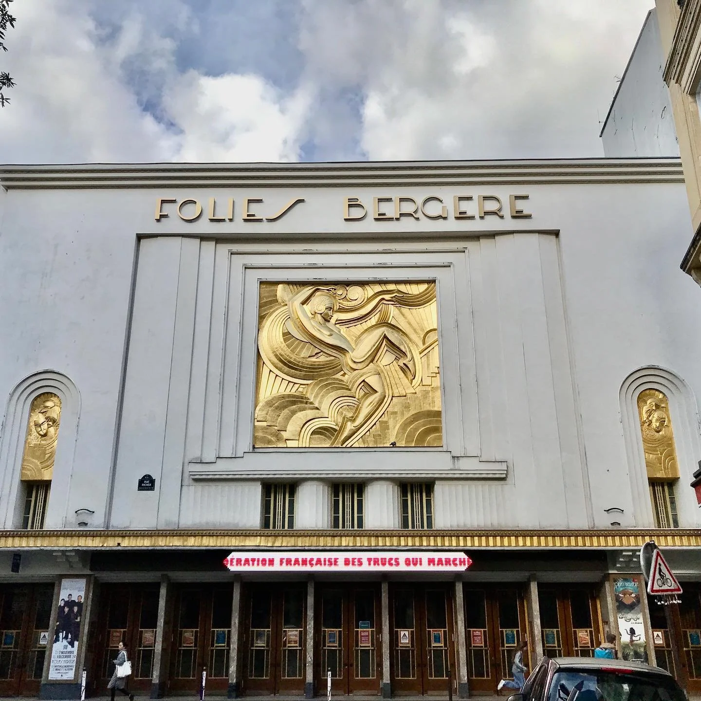 Folies-Bergere-Art-Deco-Facade.jpg