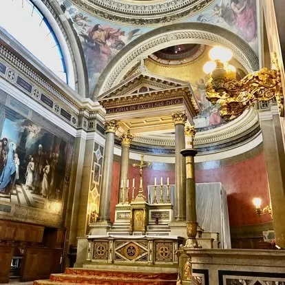 Notre-Dame-de-Lorette-Church-Altar.jpg