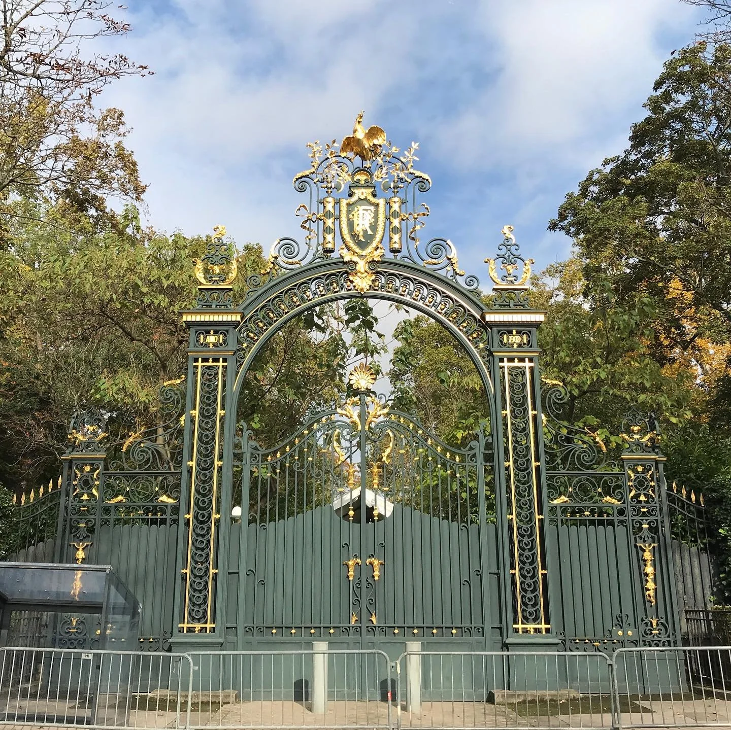 Paris-Presidential-Palace-Entrance-Gate.jpg