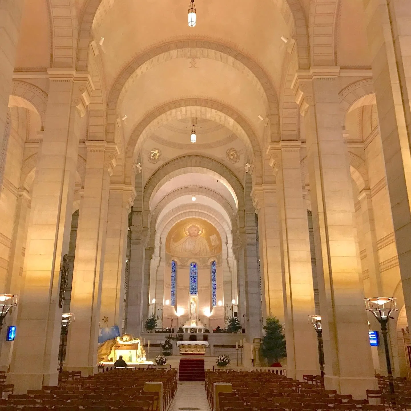 Paris-Auteuil-Church.jpg