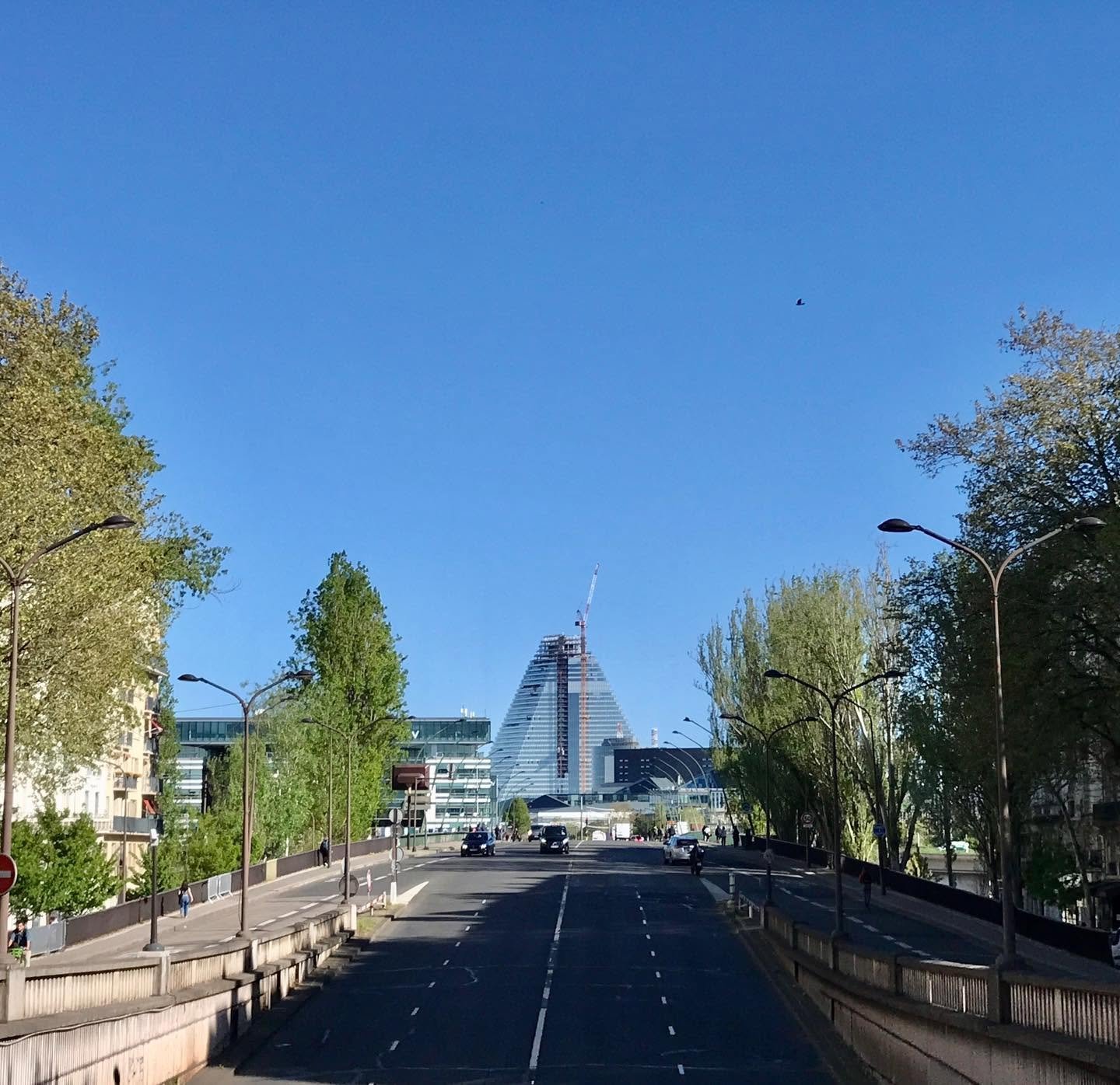 Triangle-Tower-New-Paris-Building.jpg
