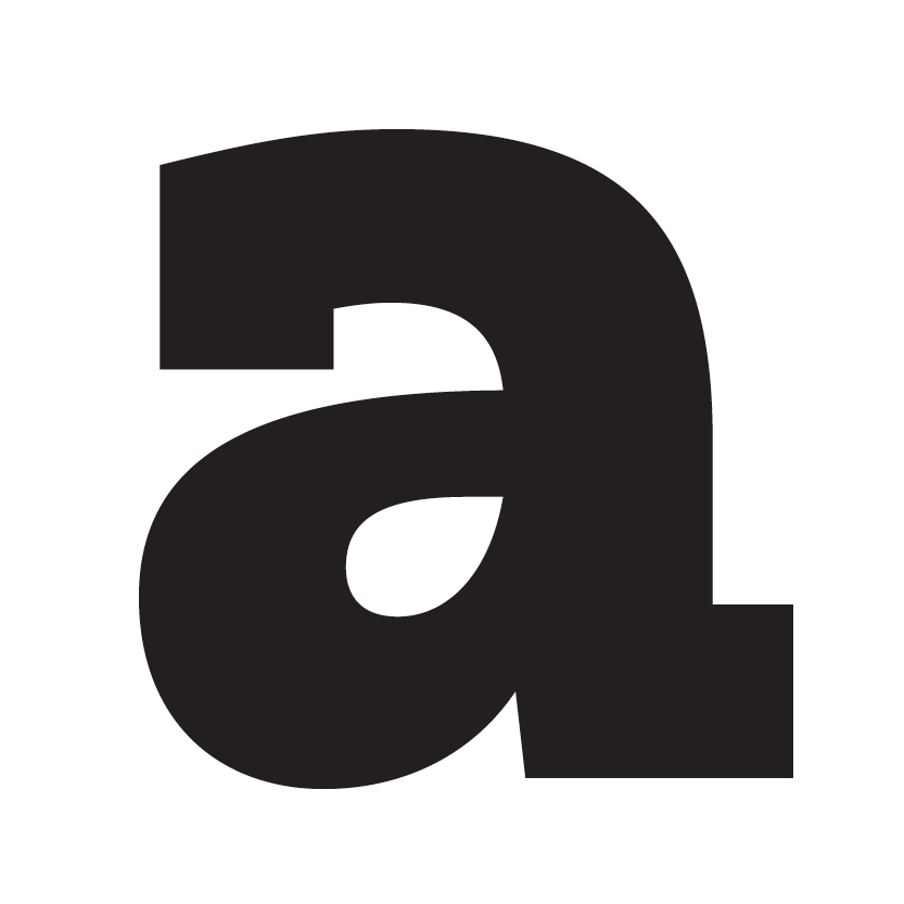 »Rum Serif encounters several alternates that makes it a textface as well as a display, it can be straight or round, hard or soft«